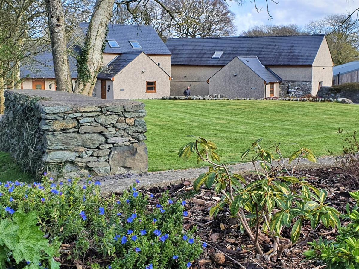 Fodol Cottages 梅奈布里奇 外观 照片